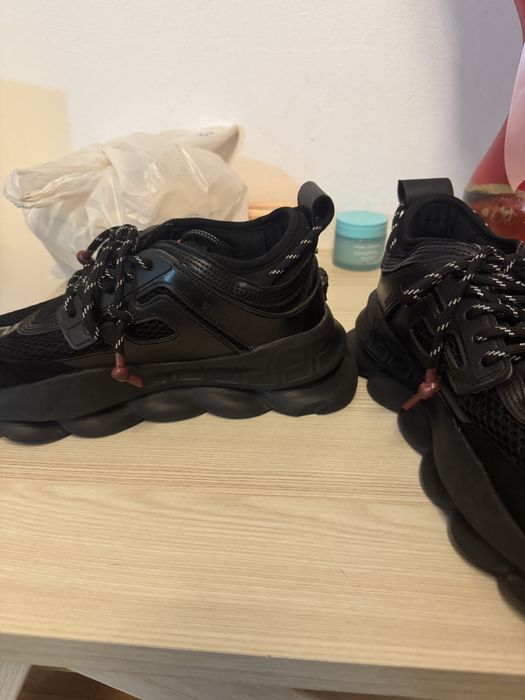 Versace Chain Reaction