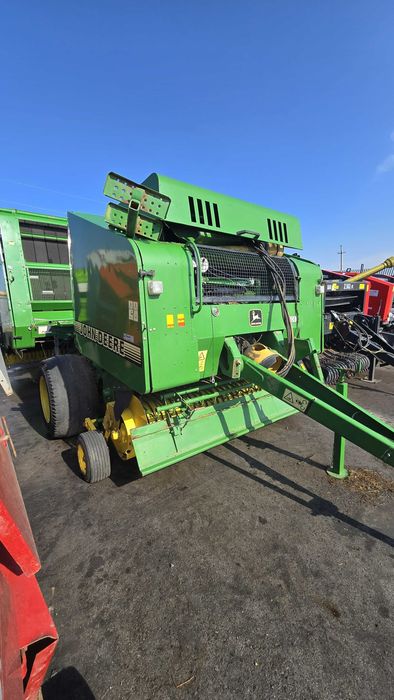 Пресс-подборщик John Deere (б/у) в Костанае