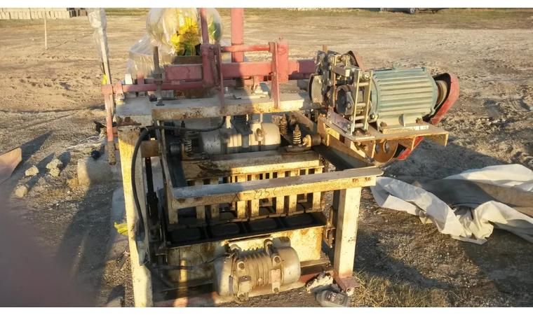 Шлакоблочный станок