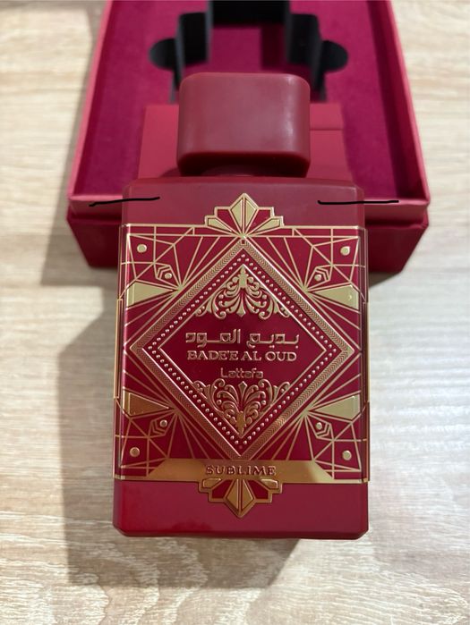 Lataffa Bade'e Al Oud Sublime