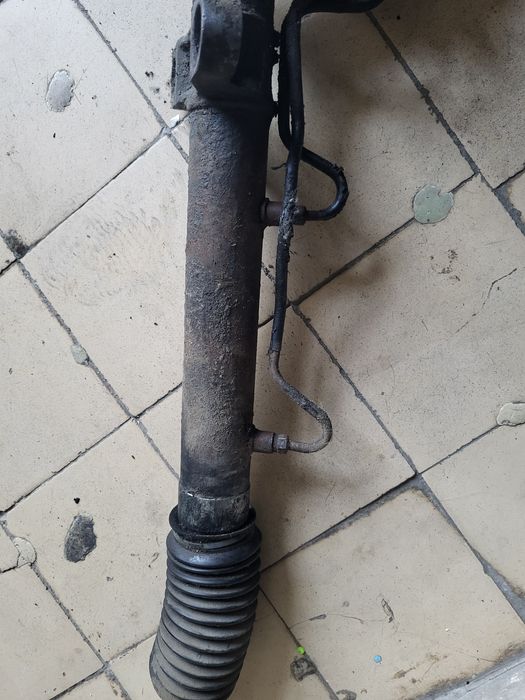 Тойота карина е рулевой рейка оригинал