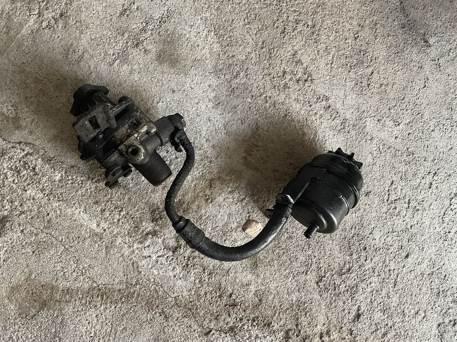 Продам навесное на двигатель м40 б18