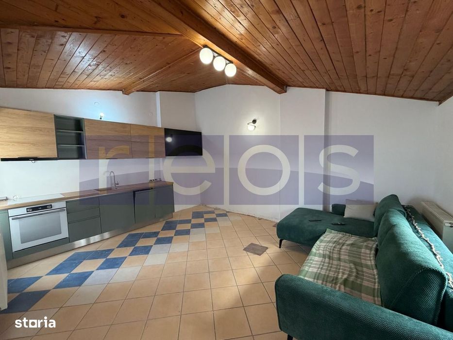 Vanzare 3 Camere 86Mp | Bloc Interbelic | Stirbei Voda | Renovat Total
