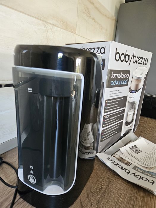 Vând espressor lapte praf baby brezza