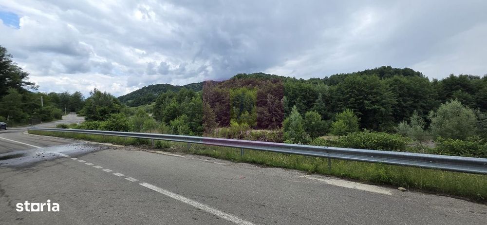 Cabana cu 5 camere de vanzare in Provita
