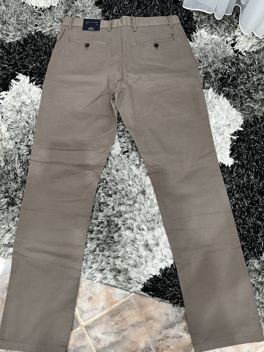 Pantaloni Tommy Hilfinger, marimea L