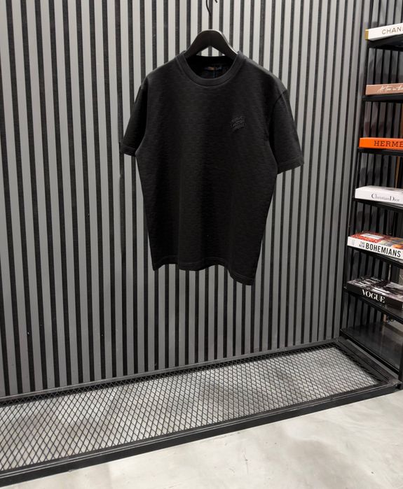 Мъжки тениски различни модели