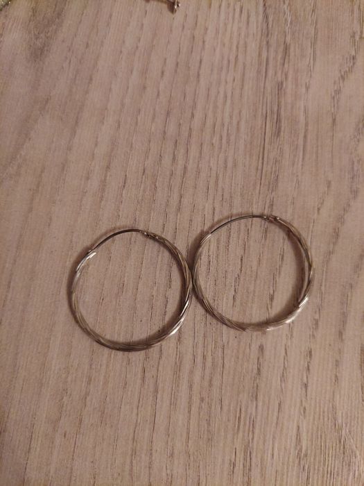 Продам серебряные серьги