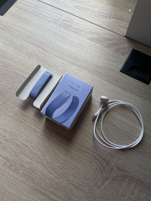 Google fit bit air