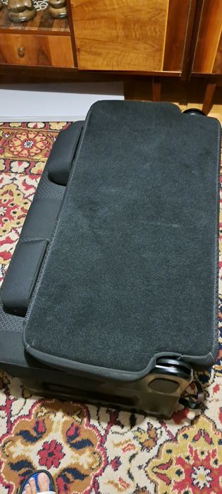 Bancheta spate, locurile 6,7 vw caddy maxi.