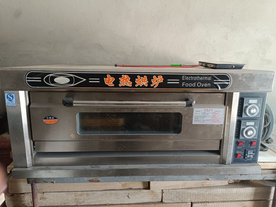 Электрическая печь (профессиональная)