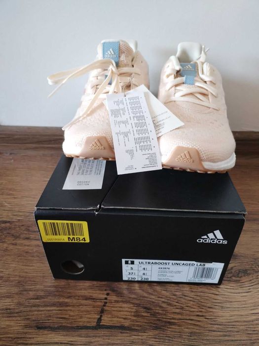 ADIDAS Ultraboost Uncaged  -  маратонки НОВИ 37 1/3