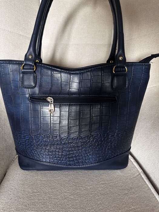 Дамска чанта, тъмно синя, голяма