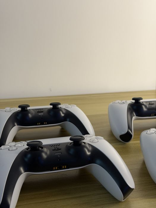 DualSense ps5, 4 джостика