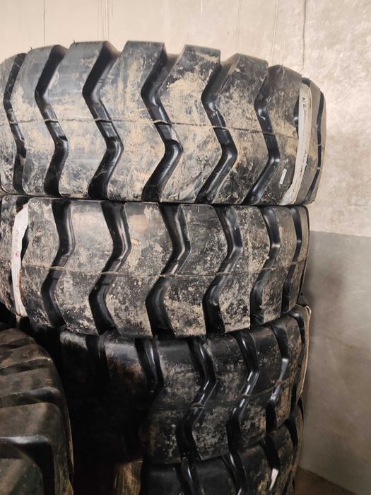 Шины для погрузчиков 17.5-25, 23.5-25