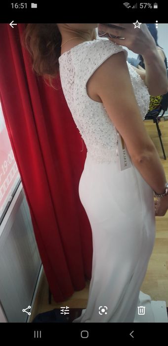 Шикарное вечернее платье