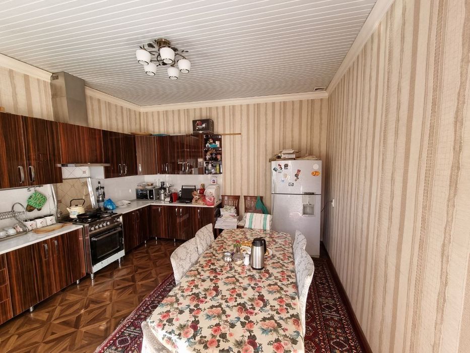 Продаётся дом плановый 8,5 Соток  дом 11 Ком АЛМАЗАР район нат