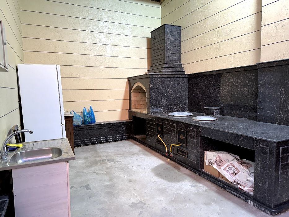 Yengi oilaviy evro dacha basseyn 15x5