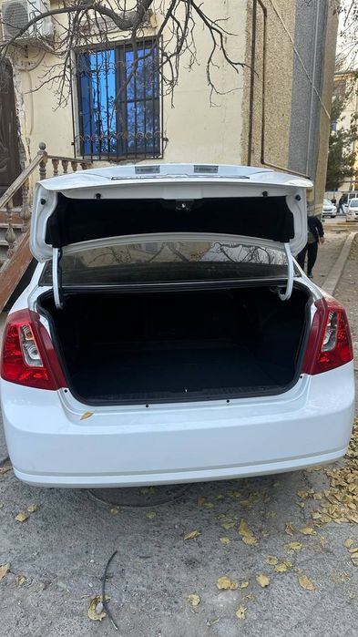 Срочно продается жентра 2024 года