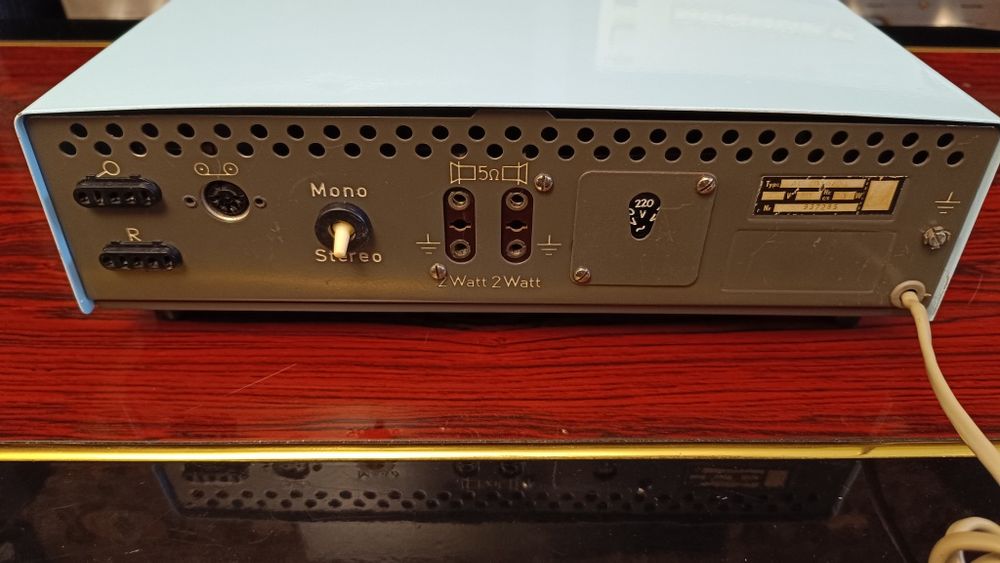 Ламповый усилитель Philips AG-9016/00