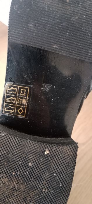 Саоги женские кожа