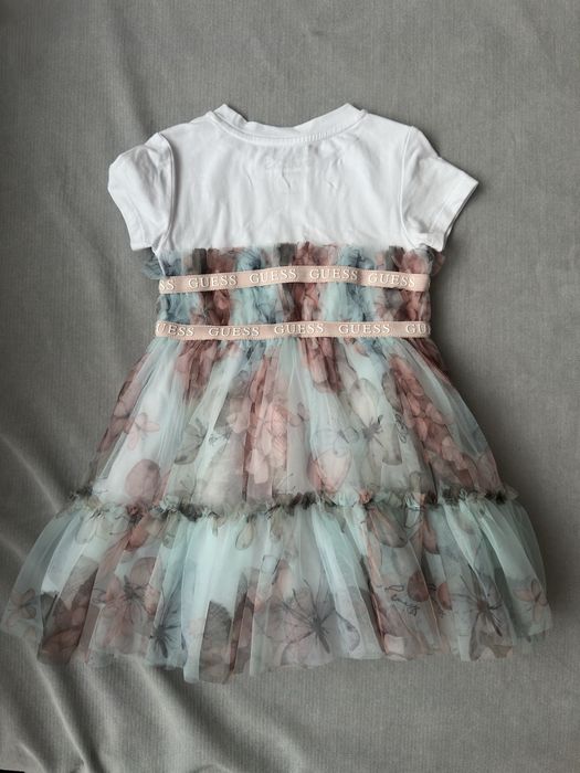 Бебешки дрешки Guess