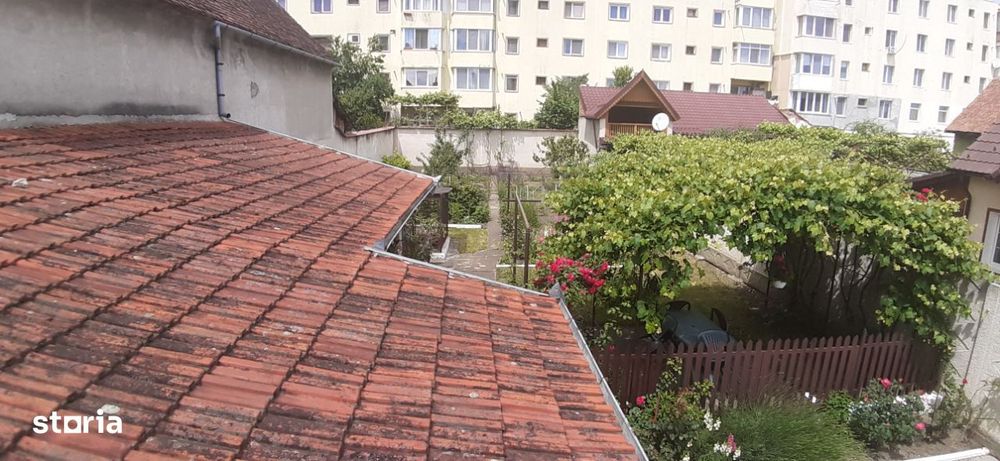 Vindem casa Codlea, Central