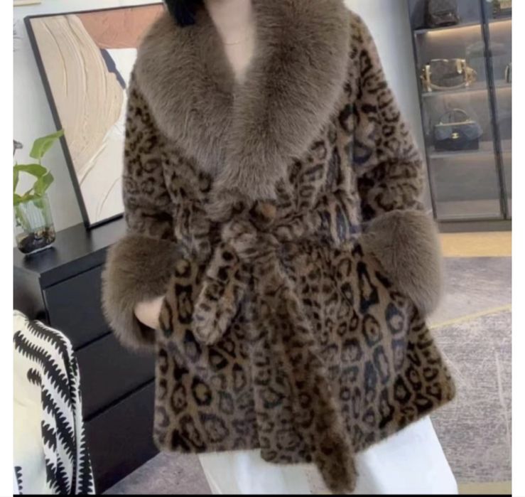 Эко шубка , легкая теплая