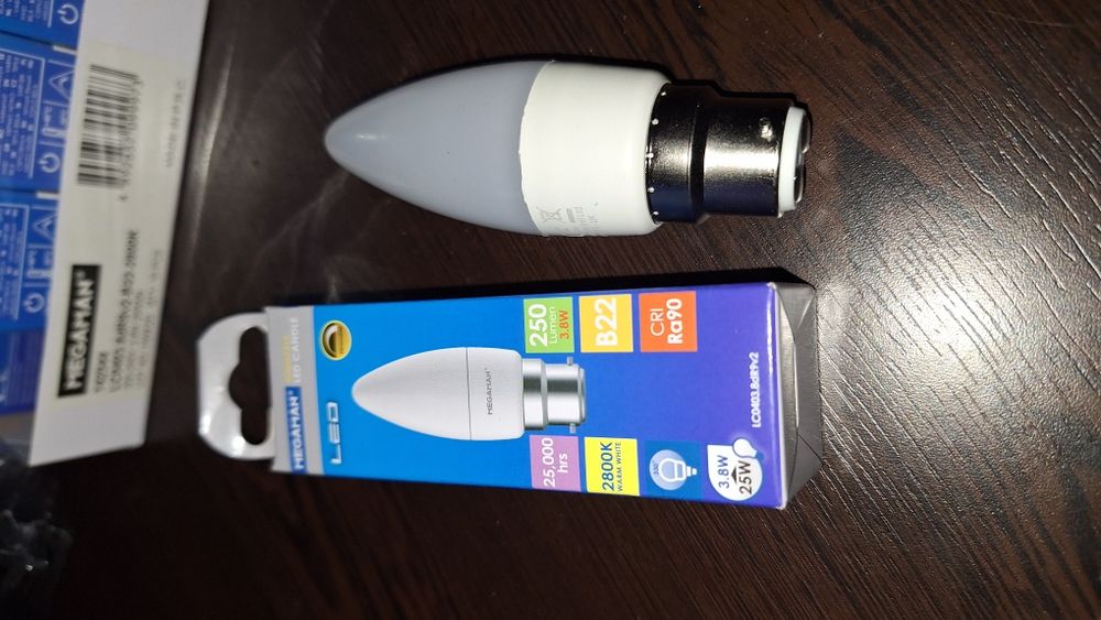 10 Becuri LED 3.8w economice dulie B22