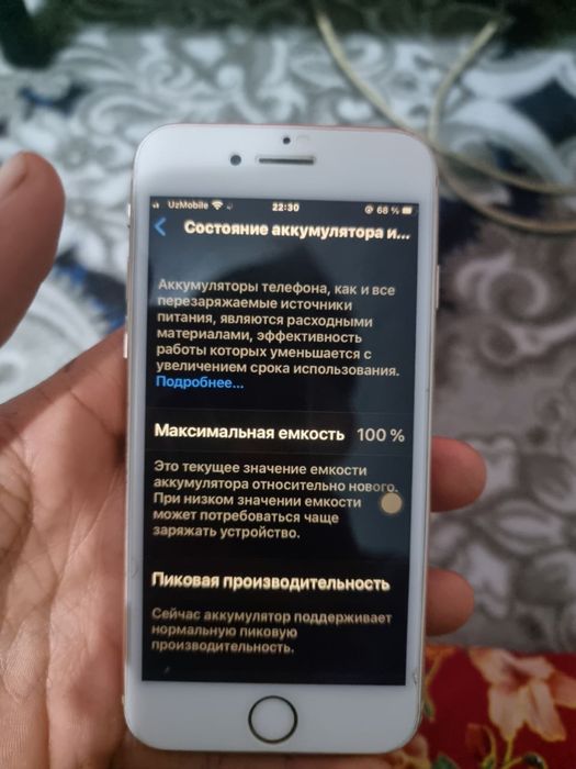 iPhone 8 Xotirasi 64 talik sotiladi 1Mln kami bor . Abmenga ham bor