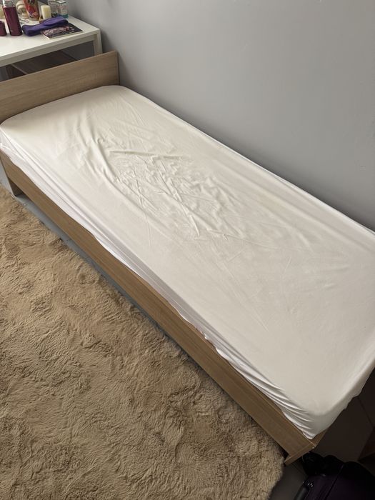 Кровать односпальная+матрас