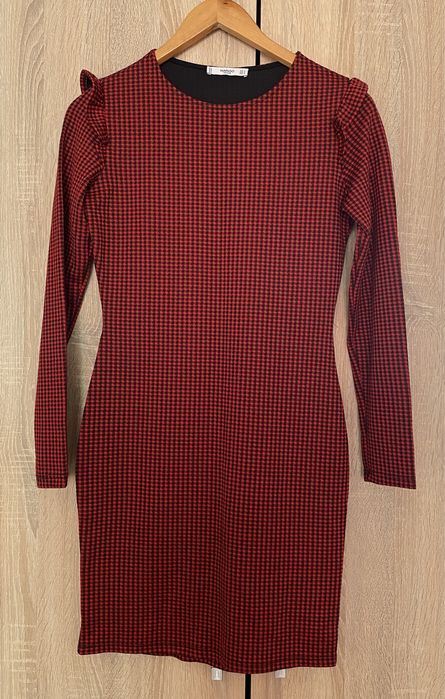 Rochii(Nissa, Mango, Max&co, JlLux Label, NoisyMay)Geaca Catifea