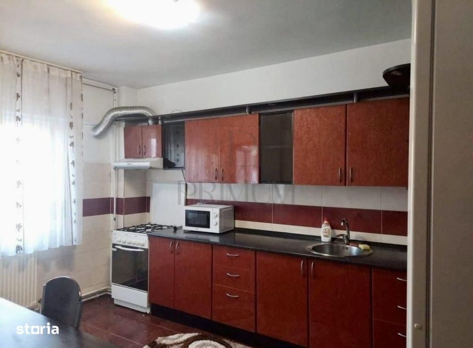Apartament 3 camere Complexul Studentesc 95 mp Spatios