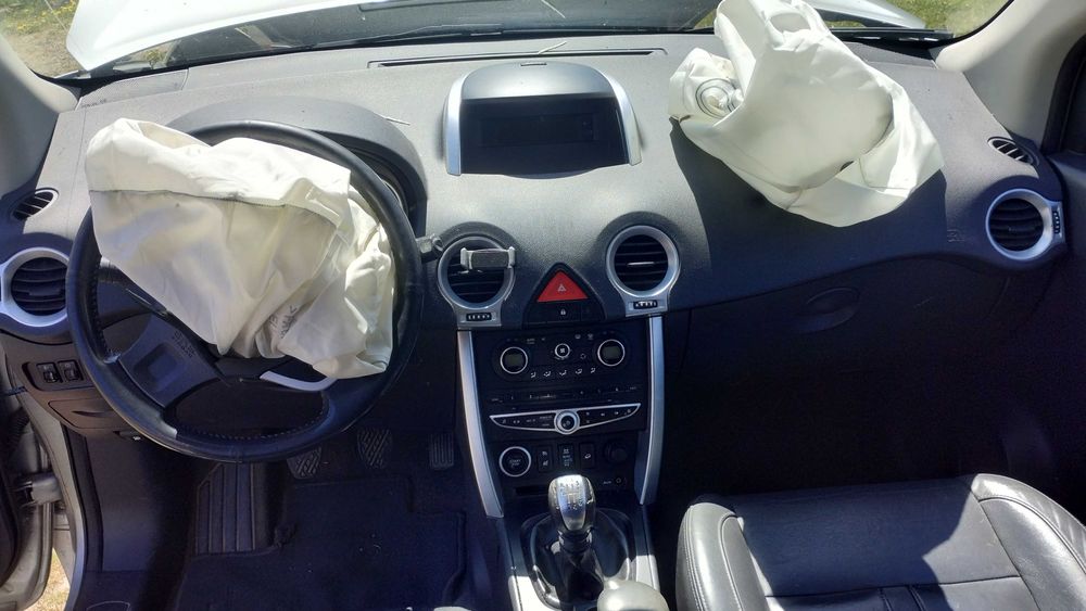 Renault Koleos 2.0 Dci 4x4 2008 Accidentat