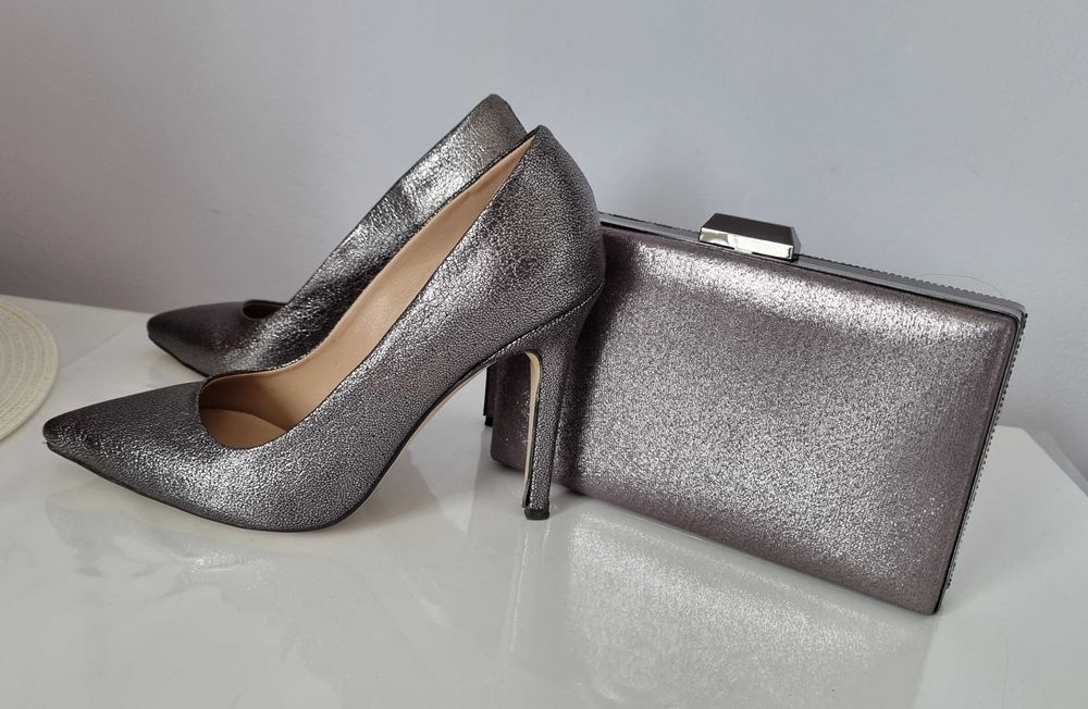 Официални обувки и чантичка в сиво графитен цвят, zara