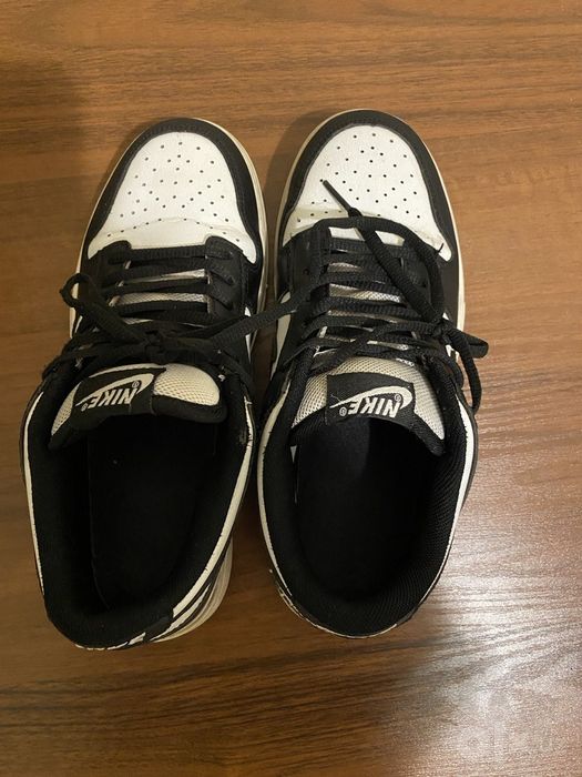 Кроссовки Nike и кеды