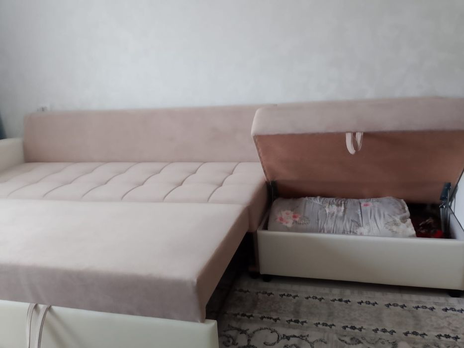 Срочно продам диван!!