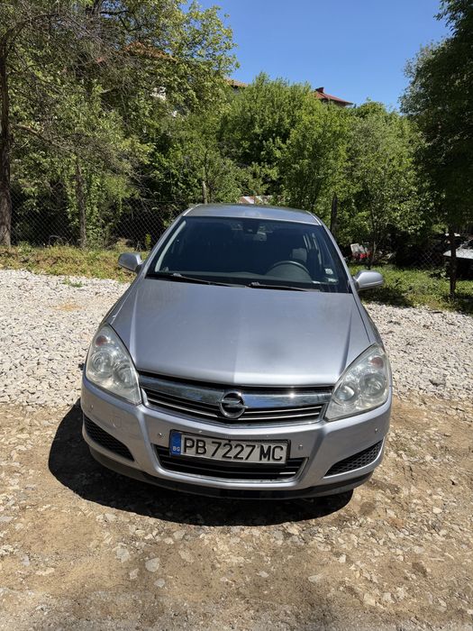 Opel Astra 1.6 бензин