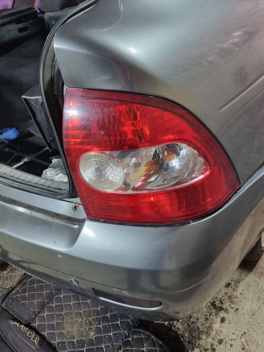 Задние фонари приора