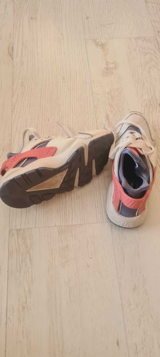 Маратонки nike 36.5