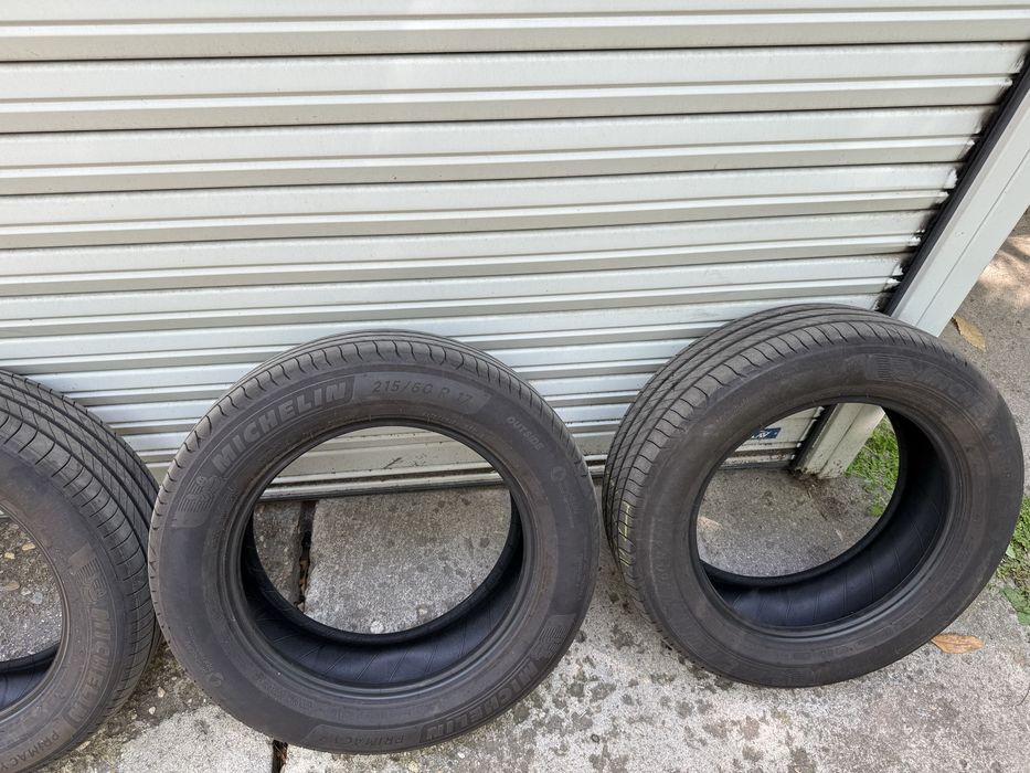 Продавам 4 летни гуми Michelin Primacy 4 215/60/17