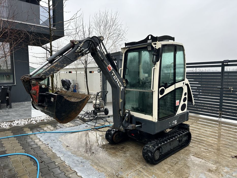 Miniexcavator terex mini excavator terex TL16 1820 kg 2011
