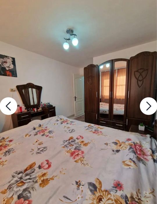 Vând apartament micro 6