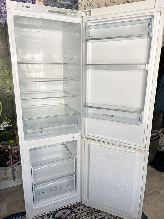 Продам Холодильник Bosch