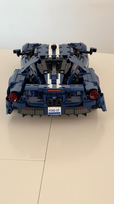 Lego Technic Ford GT asamblat