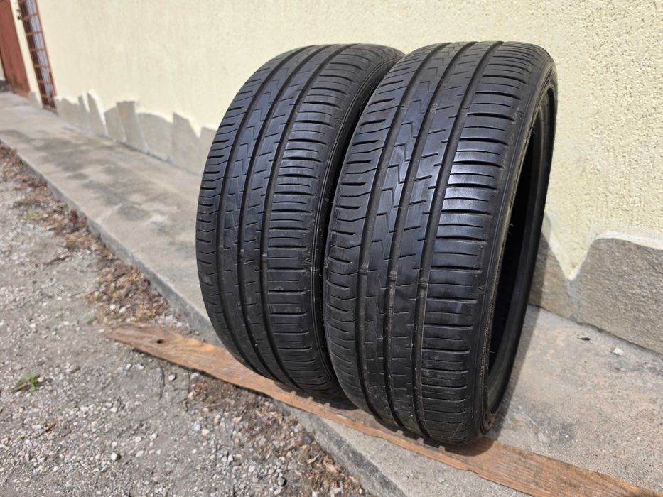 2 бр. летни гуми 195/45/17 Falken DOT 5022 6,5 mm