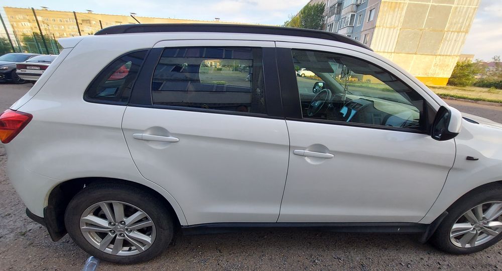 Mitsubishi ASX 2012г