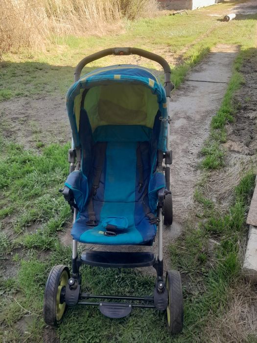 Коляска хорошем состоянии