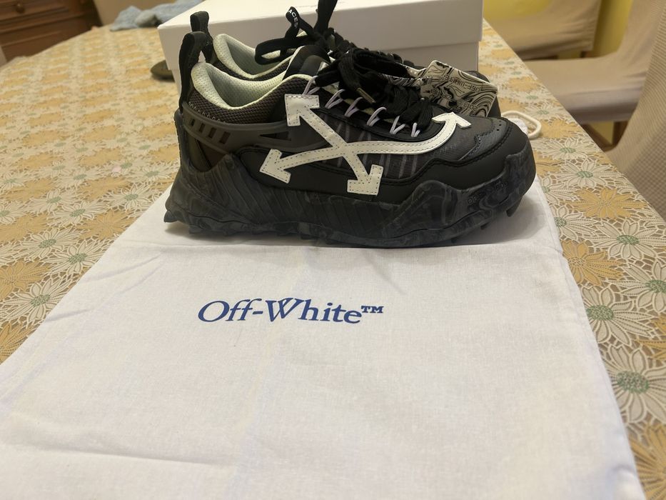 Off-white odsy 1000