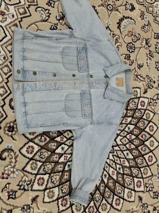 продам джинсовку размер  оверсайз